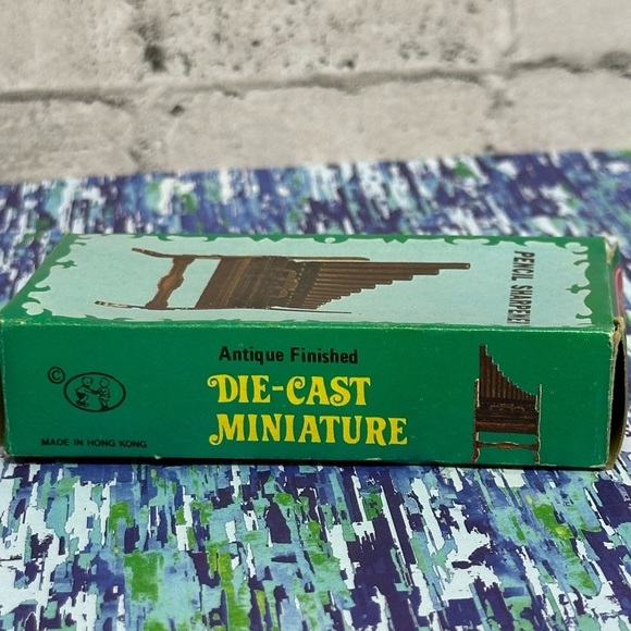 Vintage Die-Cast Pencil Sharpener Musical ORGAN in Original Box - Picture 8 of 8